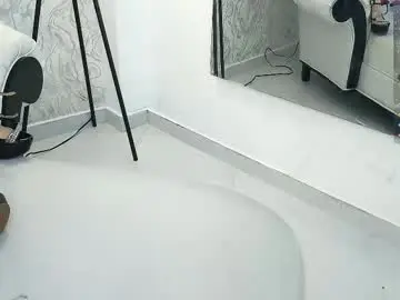 Chaturbate Live Sex Cam of aura_sanders1