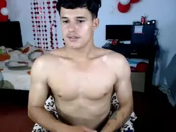 Chaturbate Live Sex Cam of freddy_romans2