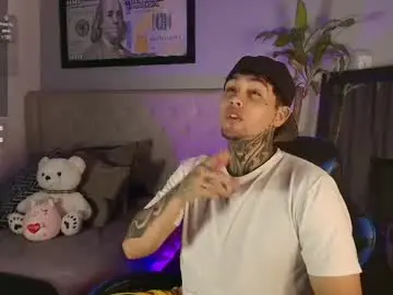 Chaturbate Live Porn of juan_alvarez18