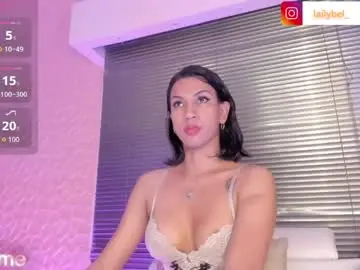 Chaturbate Live Sex Cam of laiilybell