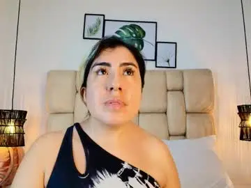 Chaturbate Free Porn Cam of sarablonde_t