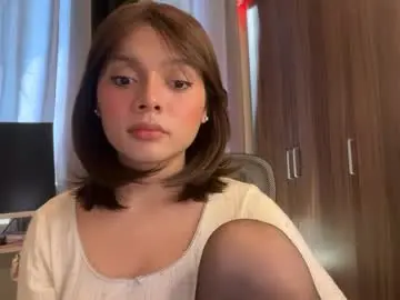 Chaturbate Watch Live Sex Cams of cocktaileciousalessia