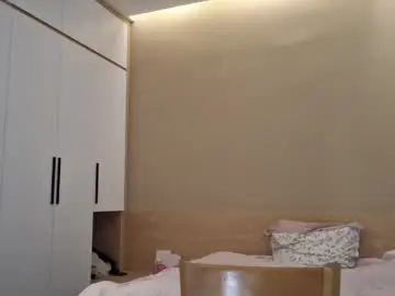 Chaturbate Live Sex Cam of dirtymercedes