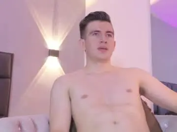 Chaturbate Adult Video Chat of mikaelslow