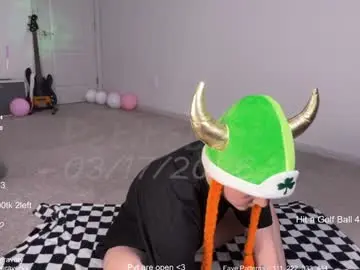 Chaturbate Free Porn Cam of petitebrat