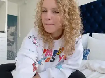 Chaturbate Best Webcam of theislandgirl