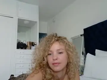 Chaturbate Free Live Porn of theislandgirl