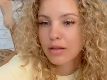 Chaturbate Best Webcam of theislandgirl