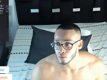 Chaturbate Sex Chat of andrewl0321