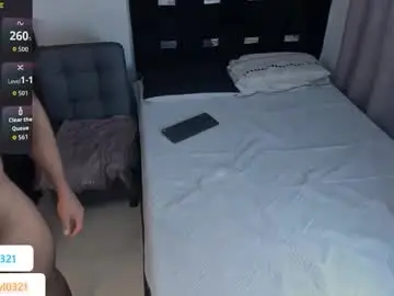 Chaturbate Best live sex cam show of andrewl0321