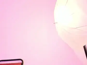 Chaturbate Watch Live Sex Cams of cloehonney