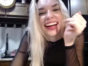 Chaturbate Watch Live Sex Cams of ellalowe