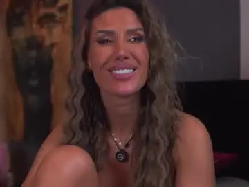 Chaturbate Free Porn Cam of evelyn_evyy