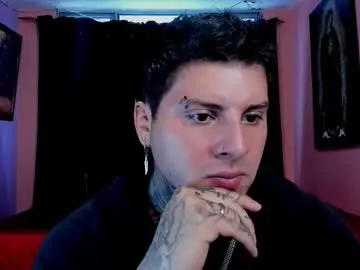 Chaturbate Live Sex Cam of johny_multicum