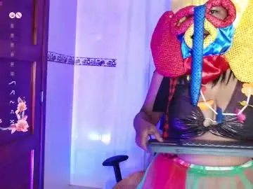 Chaturbate Live Sex Cam of mya_blaze