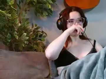 Chaturbate Free Porn Cam of pillogoddess