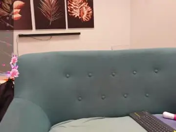 Chaturbate Adult Video Chat of agelina_summer