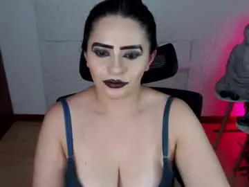 Chaturbate Best live sex cam show of emili_evans_