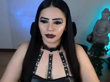 Chaturbate Free Live Porn of emili_evans_