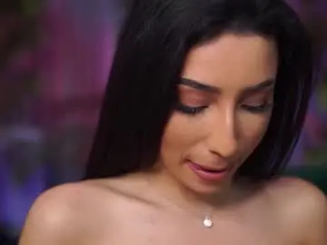 Chaturbate Live Porn of ginavalentinna