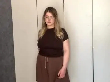 Chaturbate Live Sex Cam of libbieganser