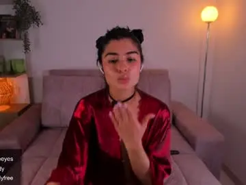 Chaturbate Adult Video Chat of lucia_sandy