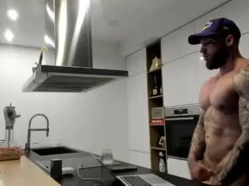 Chaturbate Live Sex Cam of mealphamale