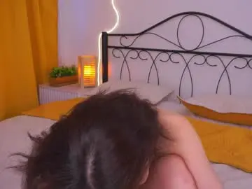 Chaturbate Live Sex Cam of coventinaashfield