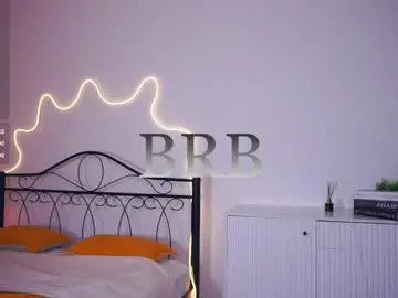 Chaturbate Best live sex cam show of coventinaashfield