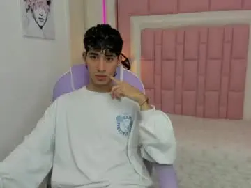 Chaturbate Free Porn Cam of ferphoenix_