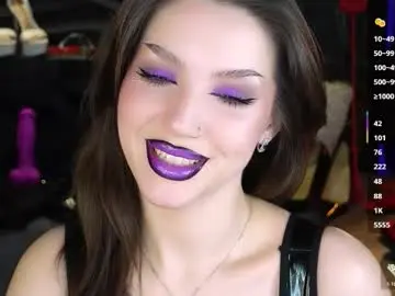 Chaturbate Sex Cam of mistress_darsy