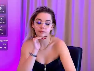 Chaturbate Live Sex Cam of lilyrabbit