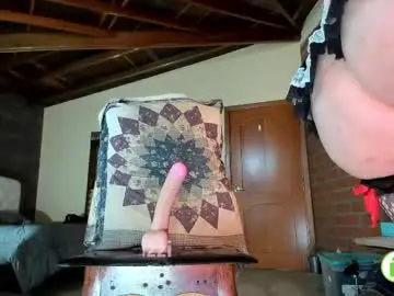 Chaturbate Adult Webcam of little_izzi