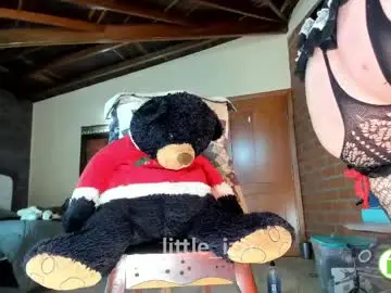Chaturbate Free Live Porn of little_izzi