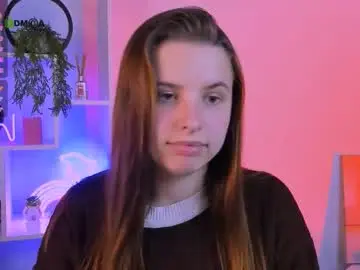 Chaturbate Live Sex Cam of lola_swon