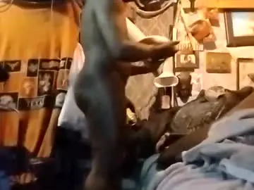 Chaturbate Live Sex Cam of longloadedtx