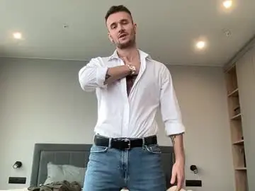 Chaturbate Live Sex Cam of cute_skywalker