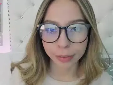 Chaturbate Adult Video Chat of luluuberry