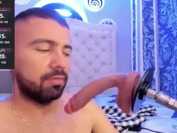 Chaturbate Live Sex Cam of magnus_alejo