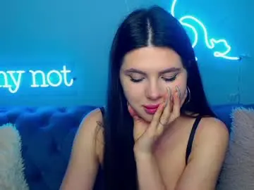 Chaturbate Live Sex Cam of viollinalv