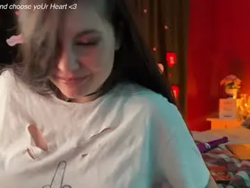 Chaturbate Watch Live Sex Cams of laurenbrite