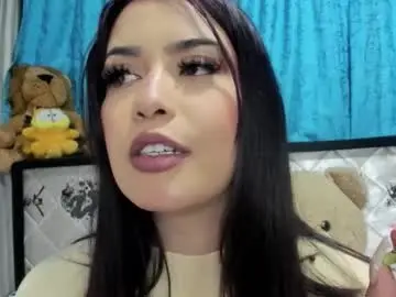 Chaturbate Live Sex of mia_helll