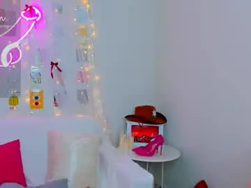 Chaturbate Live Sex Cam of foxy_ginger_