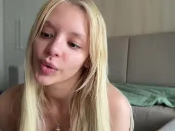 Chaturbate Adult Webcams of lesi_moonie