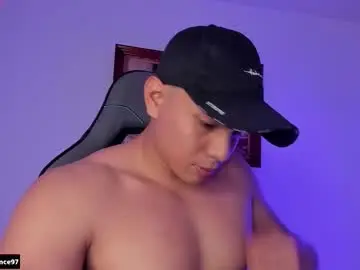 Chaturbate Sex Cam of roy__constance