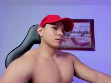 Chaturbate Best live sex cam show of roy__constance