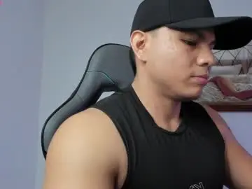 Chaturbate Sex Chat of roy__constance