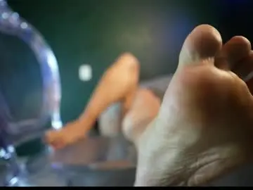 Chaturbate Live Sex Cam of saratrita