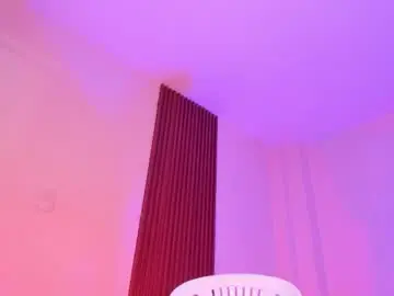 Chaturbate Live Porn of suprasexyjohn