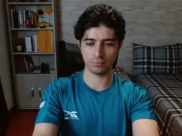 Chaturbate Live Sex Cam of aaron_paul_